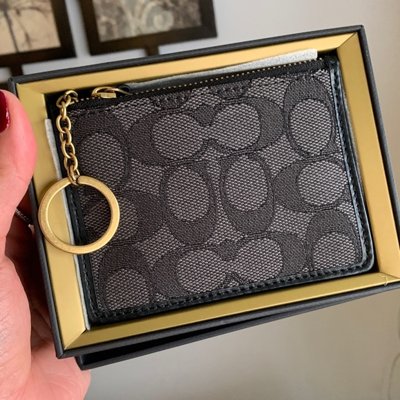 Authentic COACH 1941 leather/signature jacquard zip top card case/Keychain/ID - Picture 10 of 11